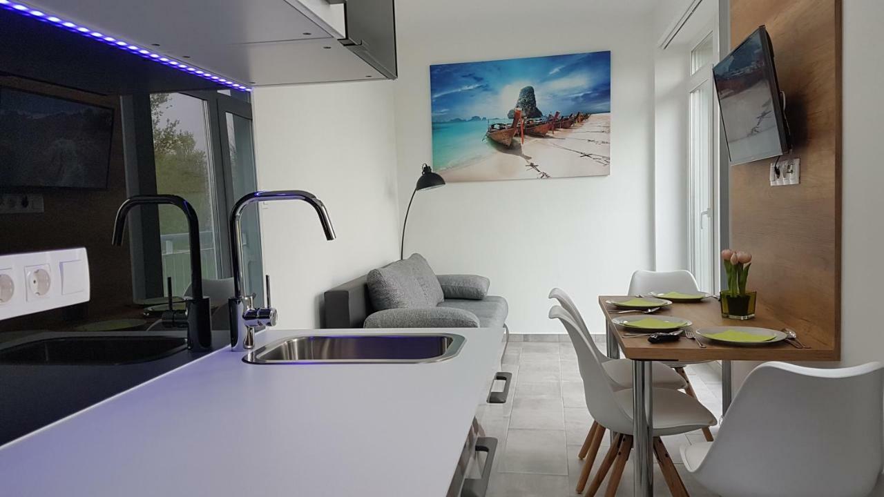Lakefive Apartments Balatonfuered Exterior photo